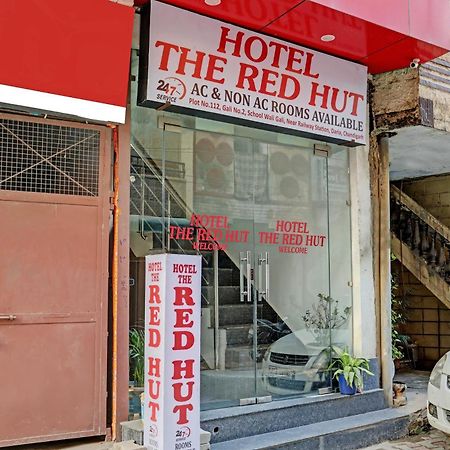 Oyo Hotel The Red Hut Chandigarh Ngoại thất bức ảnh
