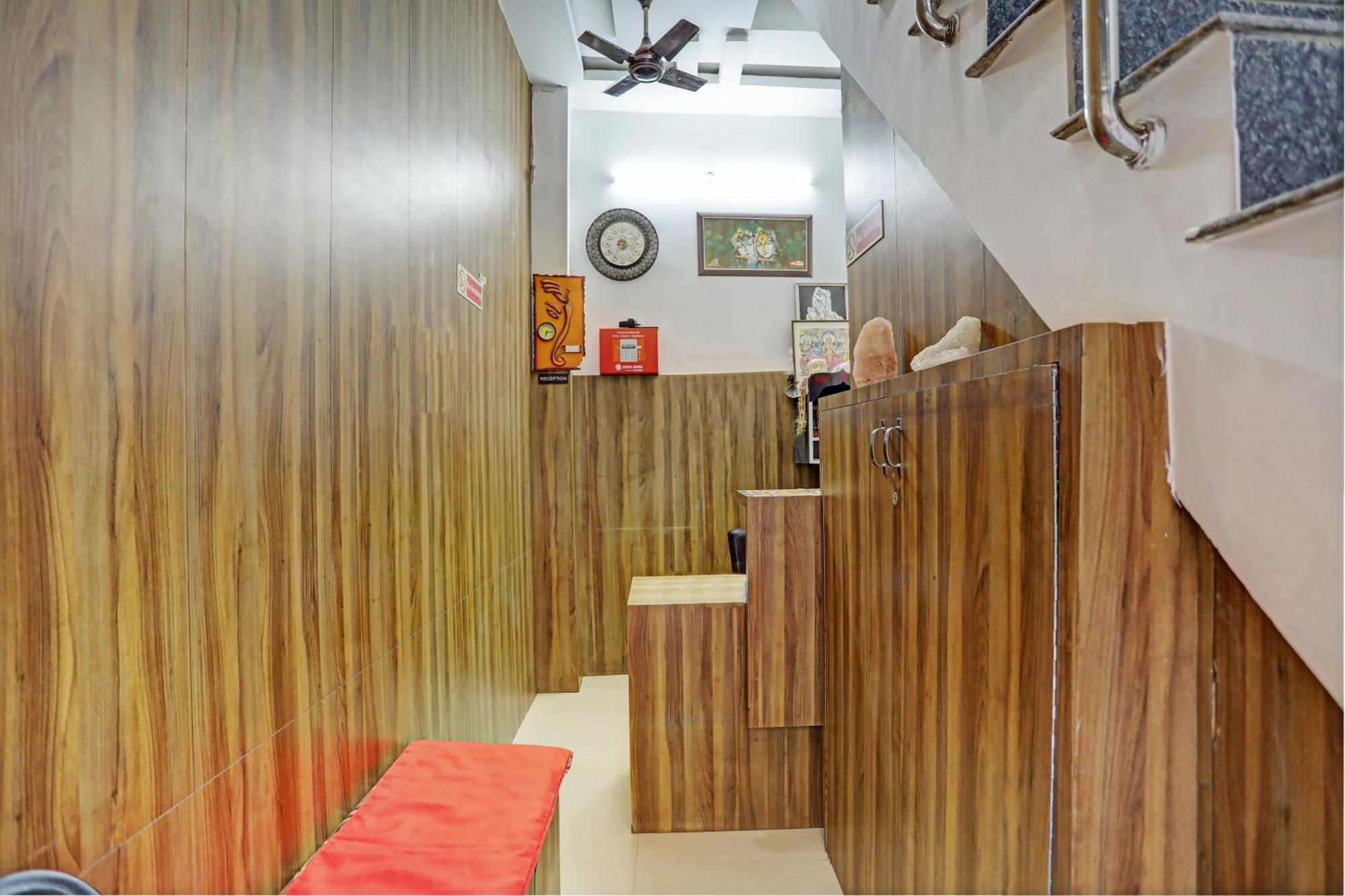 Oyo Hotel The Red Hut Chandigarh Ngoại thất bức ảnh